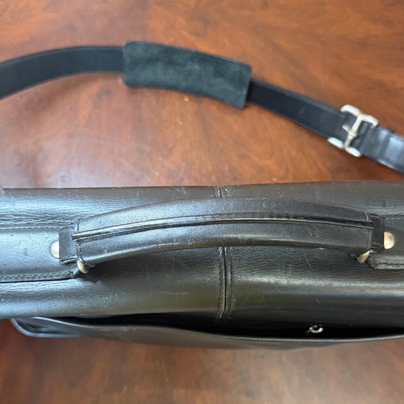 Leather Messenger Bag - Black - Picture 3 of 12